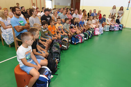 PRVI ŠOLSKI DAN BEGUNJE 20 FOTO LJUBO VUKELIČ